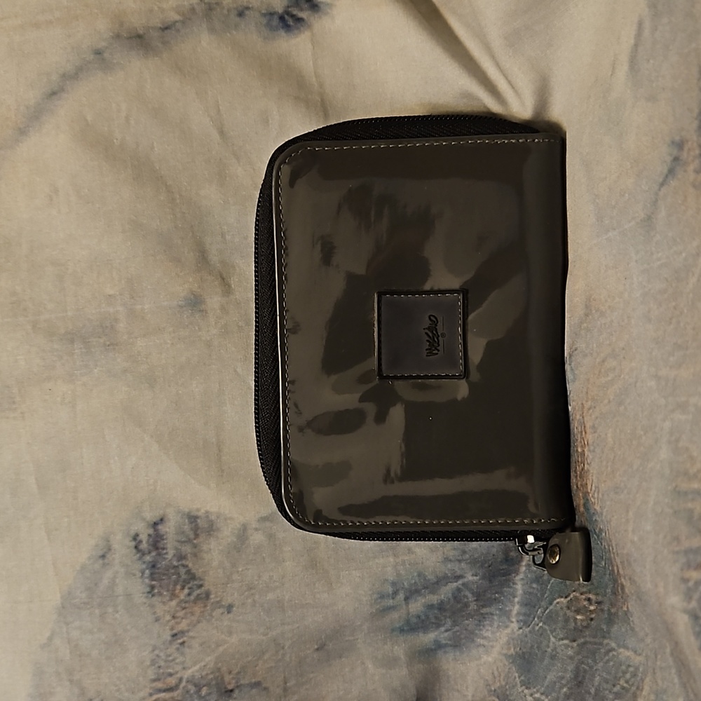 Mossimo Wallet